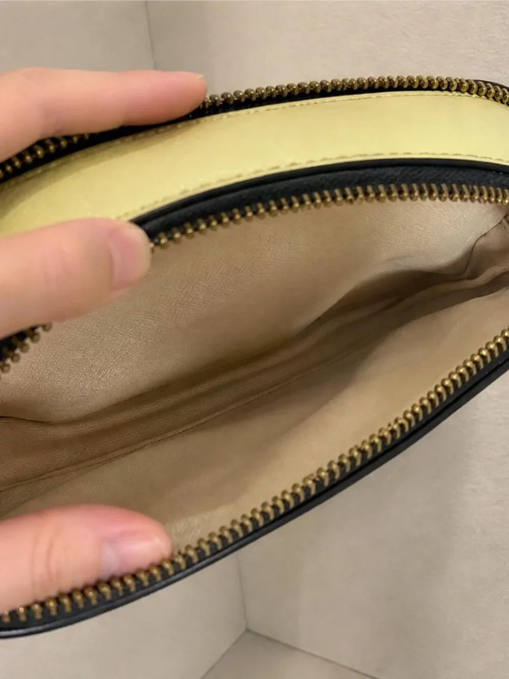 MARC JACOBS camera bag